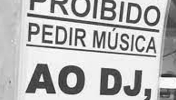 Pede uma música pro DJ